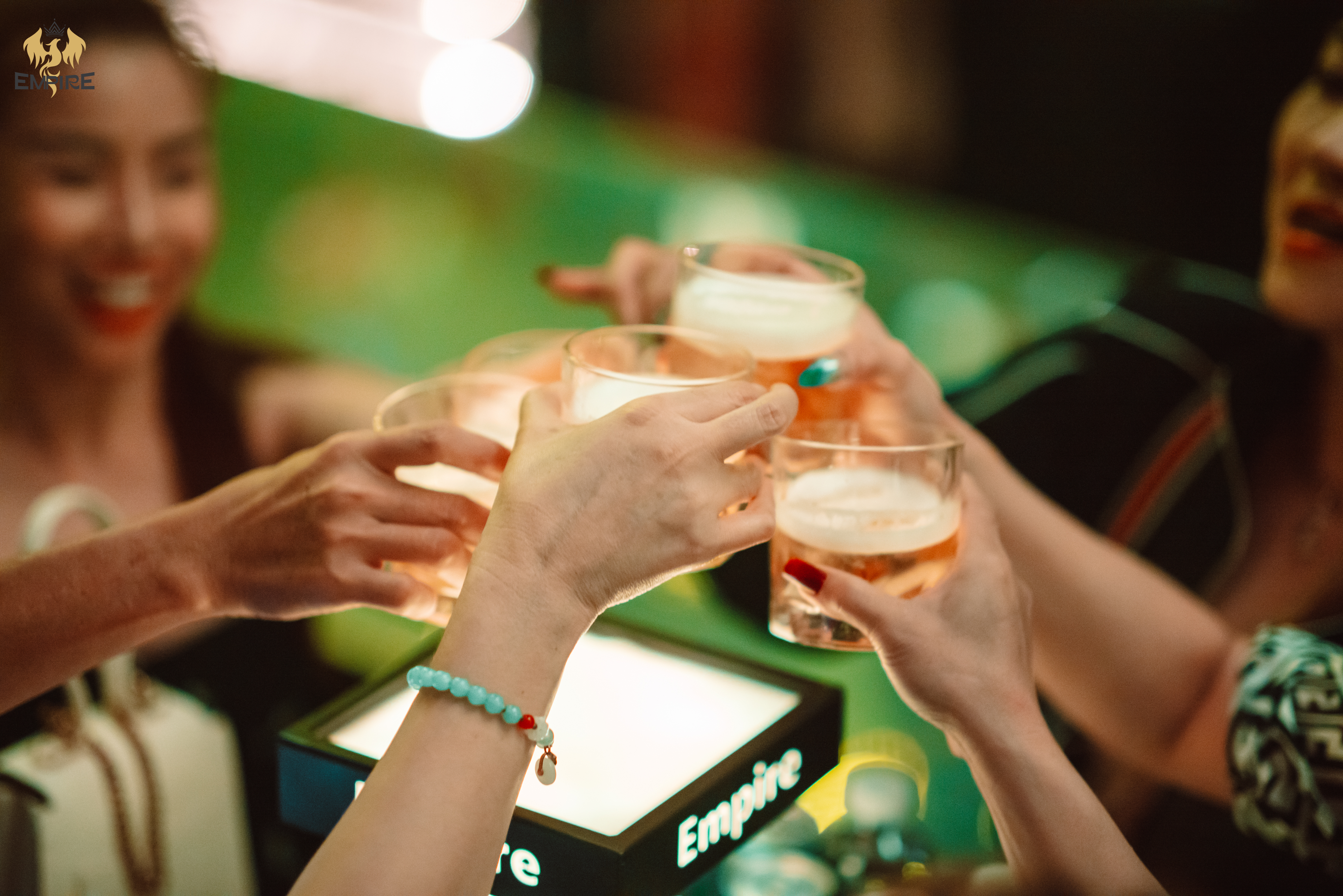 EMPIRE CLUB - QUÁN BAR QUẬN 1